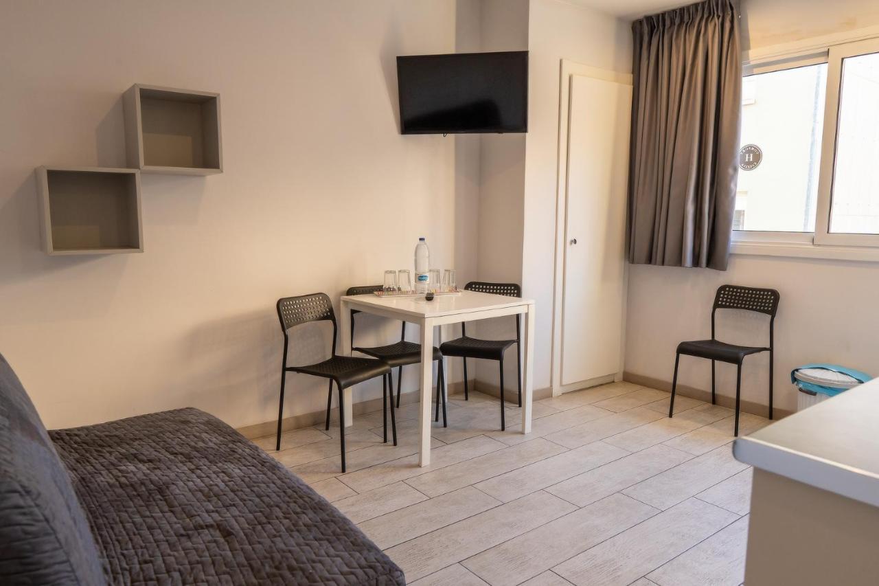 Apartamentos Comfort Calella Exteriér fotografie